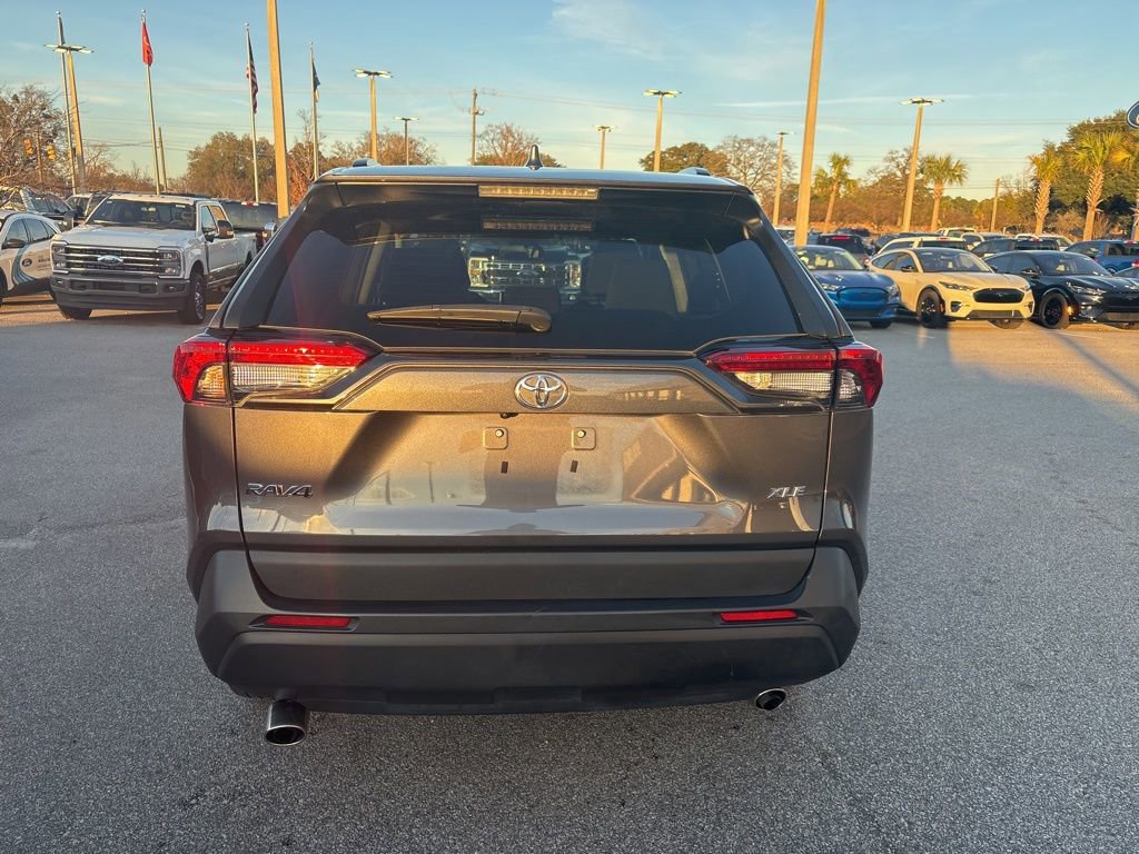 Used 2024 Toyota RAV4 XLE image 4