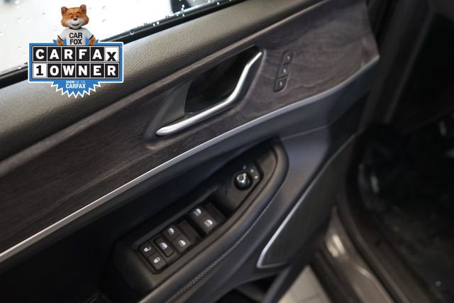 Used 2022 Jeep Grand Cherokee L Limited image 19