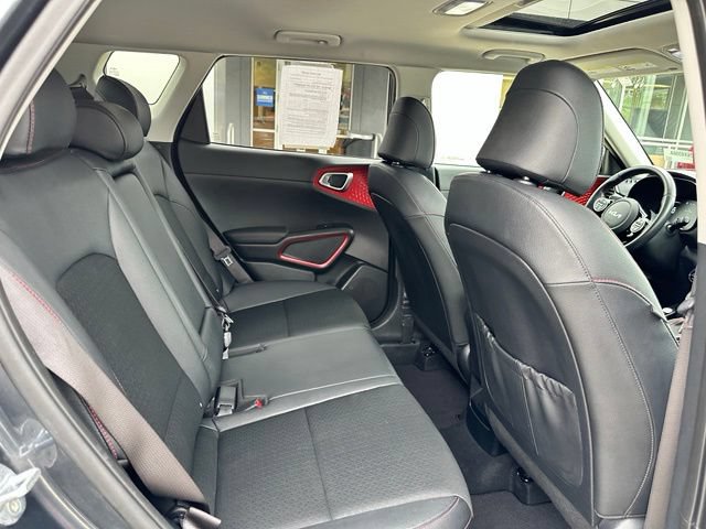 Used 2023 Kia Soul GT-Line FWD image 45