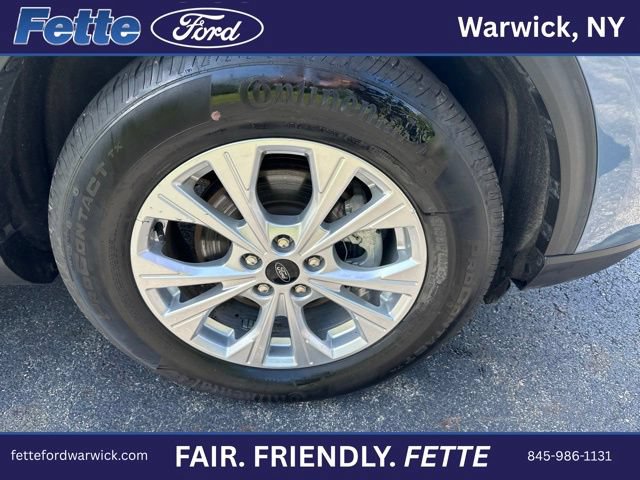 Certified 2025 Ford Escape Active AWD/4WD image 5