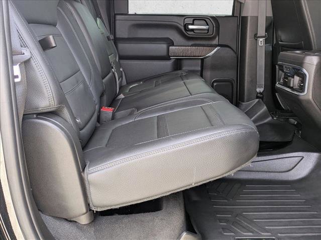 Used 2023 GMC Sierra 2500 Denali w/ Denali Black Diamond Edition image 19