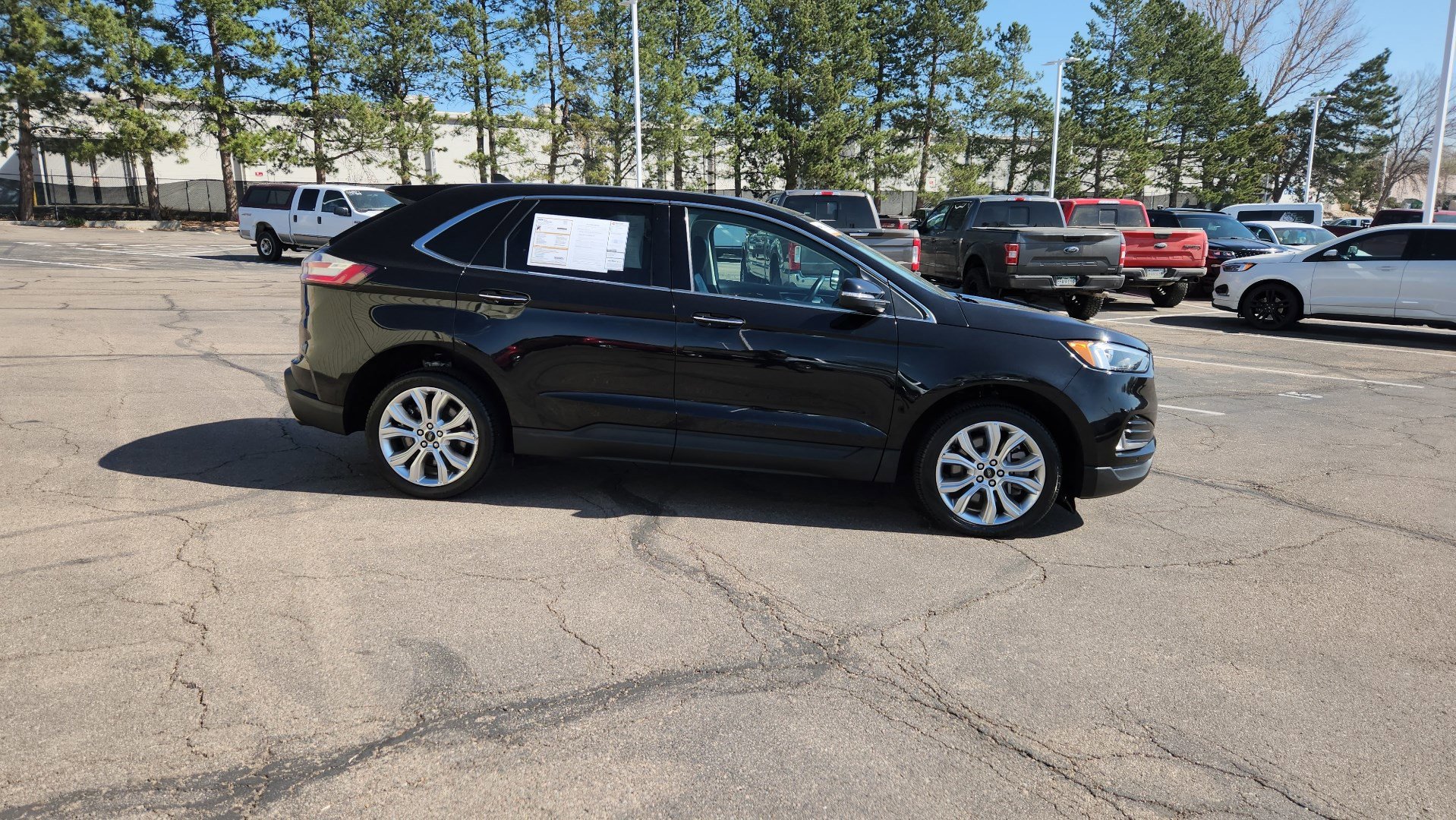Certified 2024 Ford Edge Titanium AWD/4WD image 17