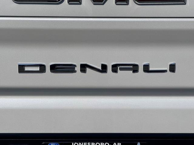 Used 2023 GMC Sierra 2500 Denali w/ Denali Ultimate Package AWD/4WD image 7