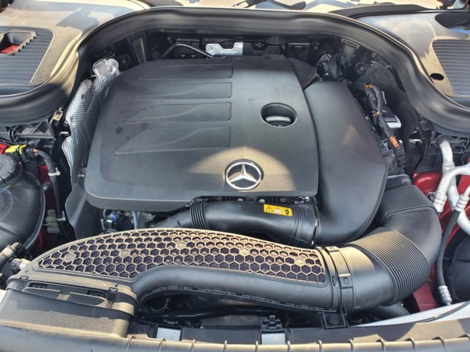 Used 2021 Mercedes-Benz GLC 300 image 38