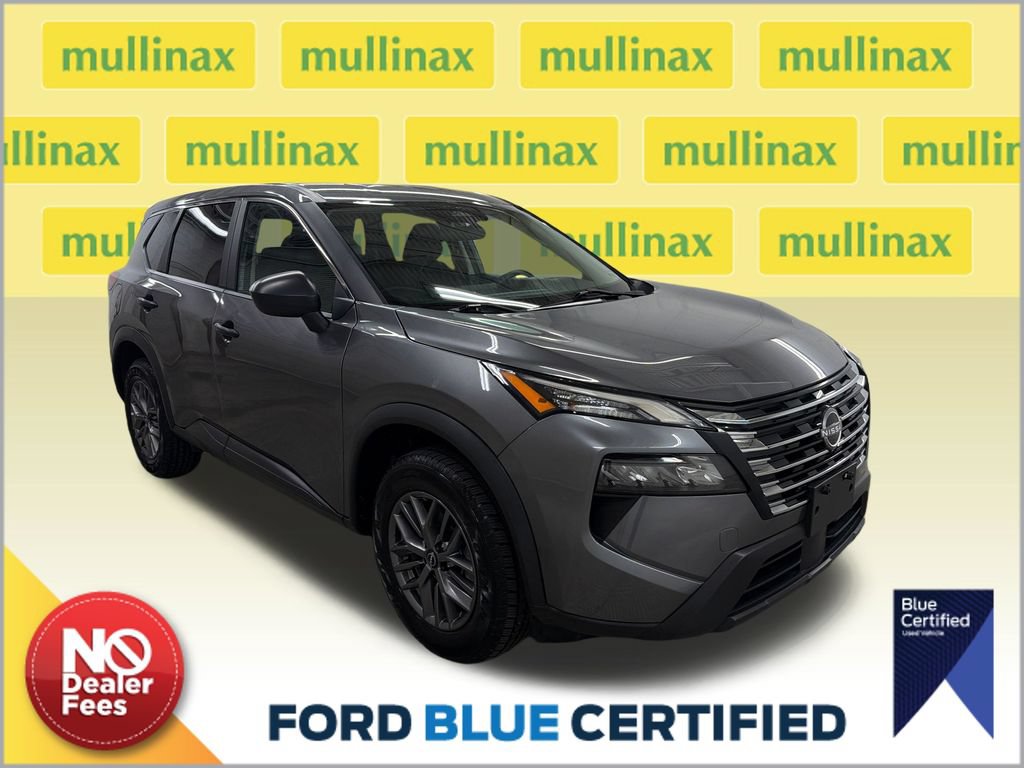 Used 2024 Nissan Rogue S FWD image 1