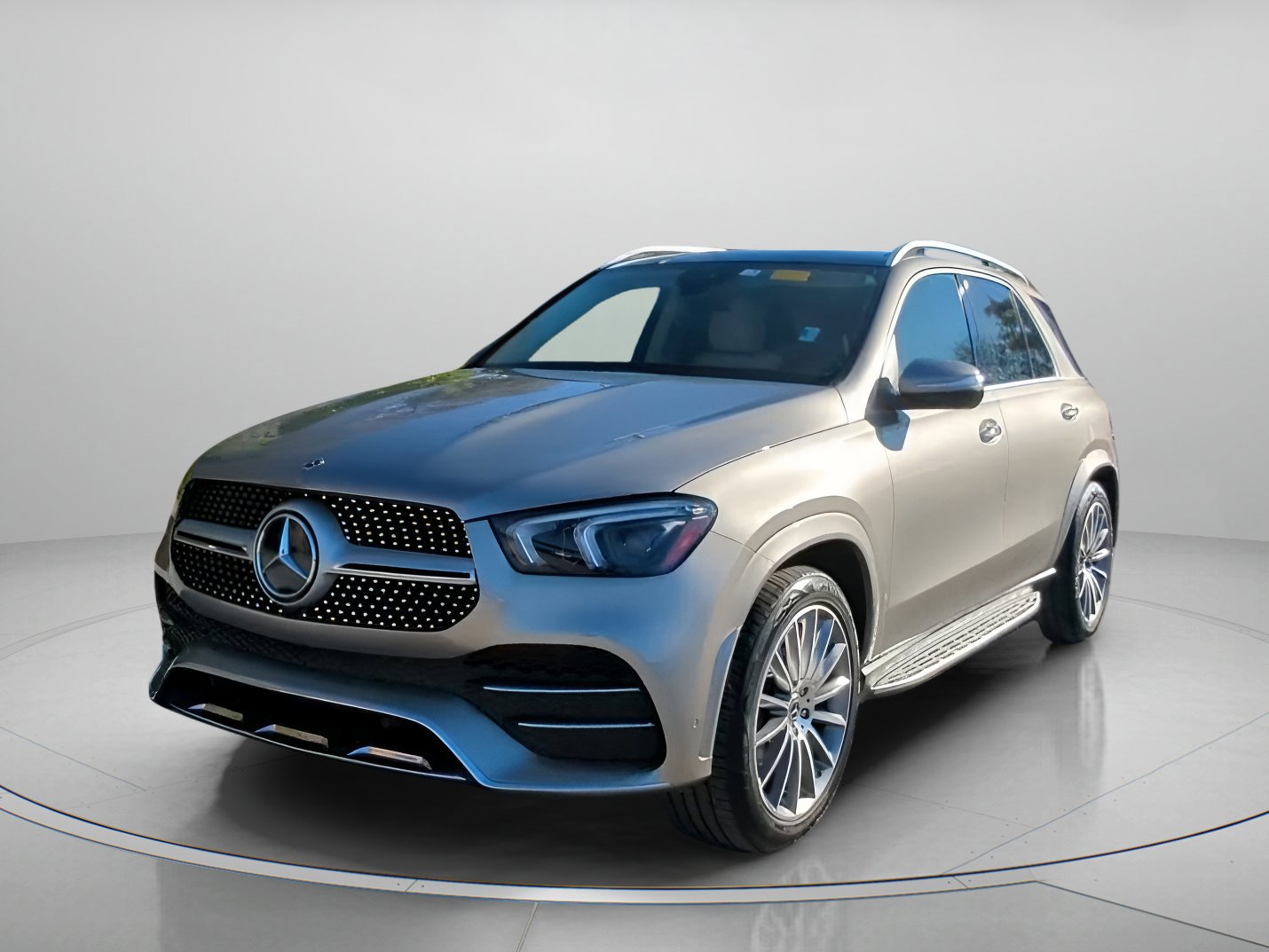 Used 2022 Mercedes-Benz GLE 350 image 3
