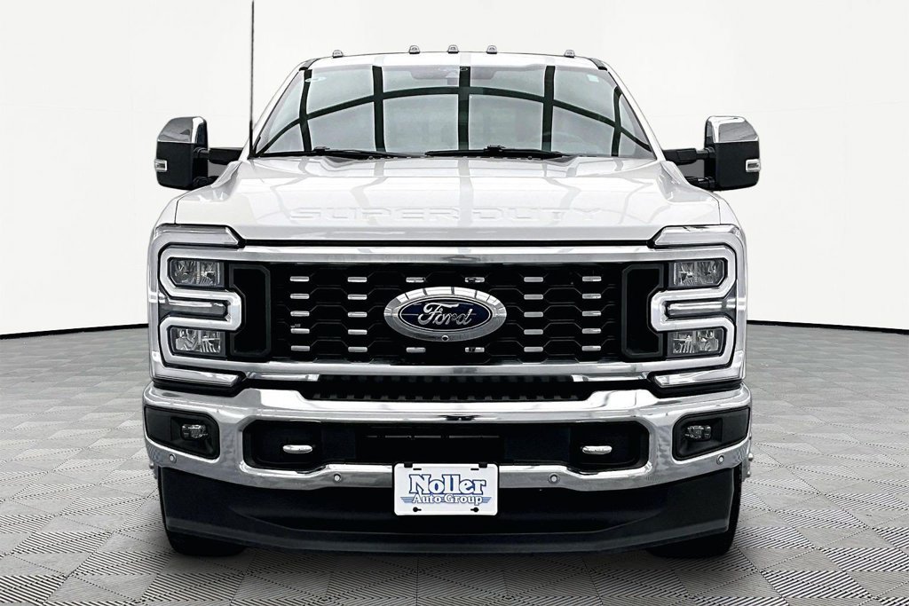 Certified 2024 Ford F350 King Ranch w/ Chrome Package AWD/4WD image 3
