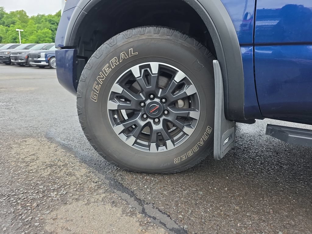 Used 2022 Nissan Titan PRO-4X w/ Off Road Protection Package AWD/4WD image 13