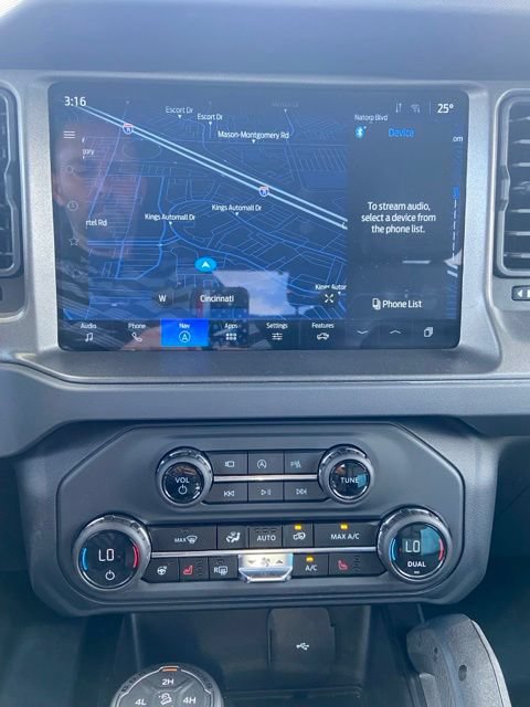 Certified 2025 Ford Bronco Badlands w/ Sasquatch Package AWD/4WD image 7
