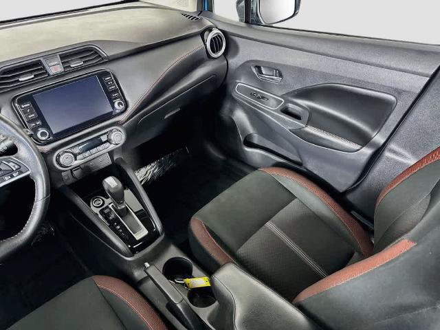 Used 2025 Nissan Versa SR FWD image 11