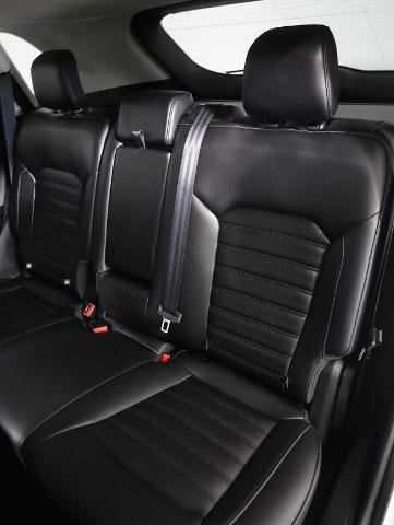 Certified 2022 Ford Edge SEL w/ Convenience Package AWD/4WD image 12