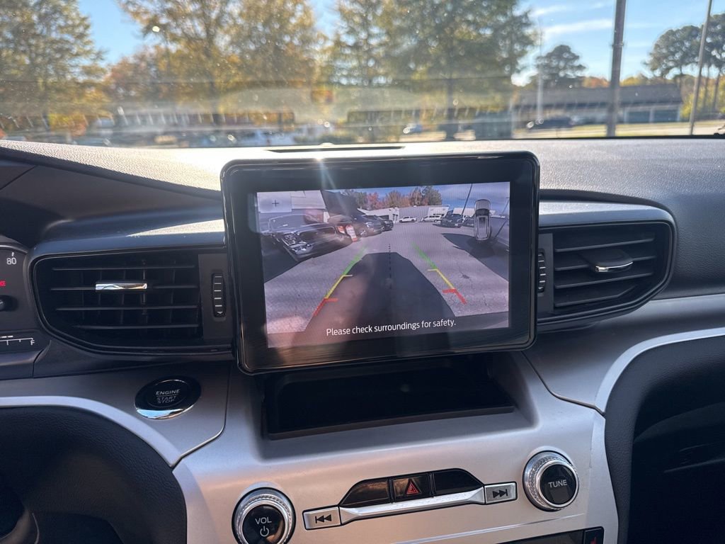 Certified 2022 Ford Explorer XLT image 55