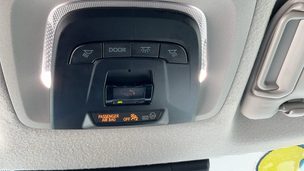 Used 2026 Toyota Corolla Cross XLE FWD image 34
