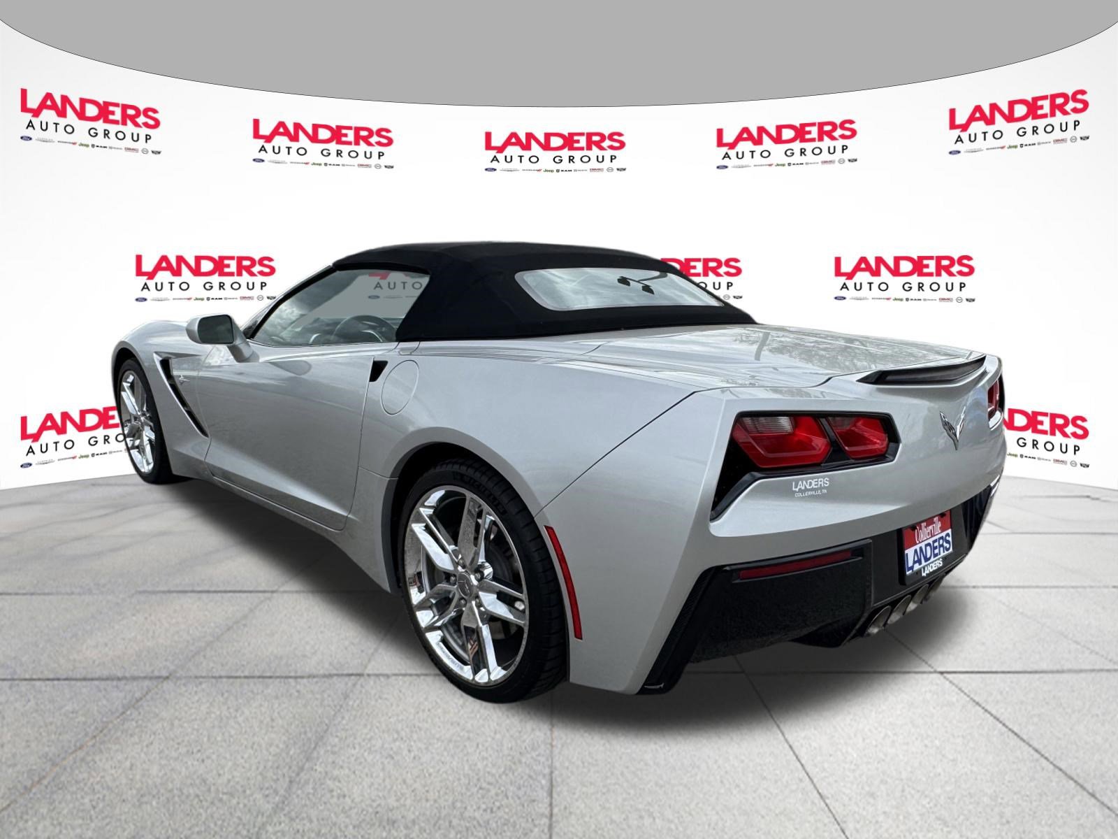 Used 2018 Chevrolet Corvette Stingray Convertible w/ 3LT Preferred Equipment Group image 5