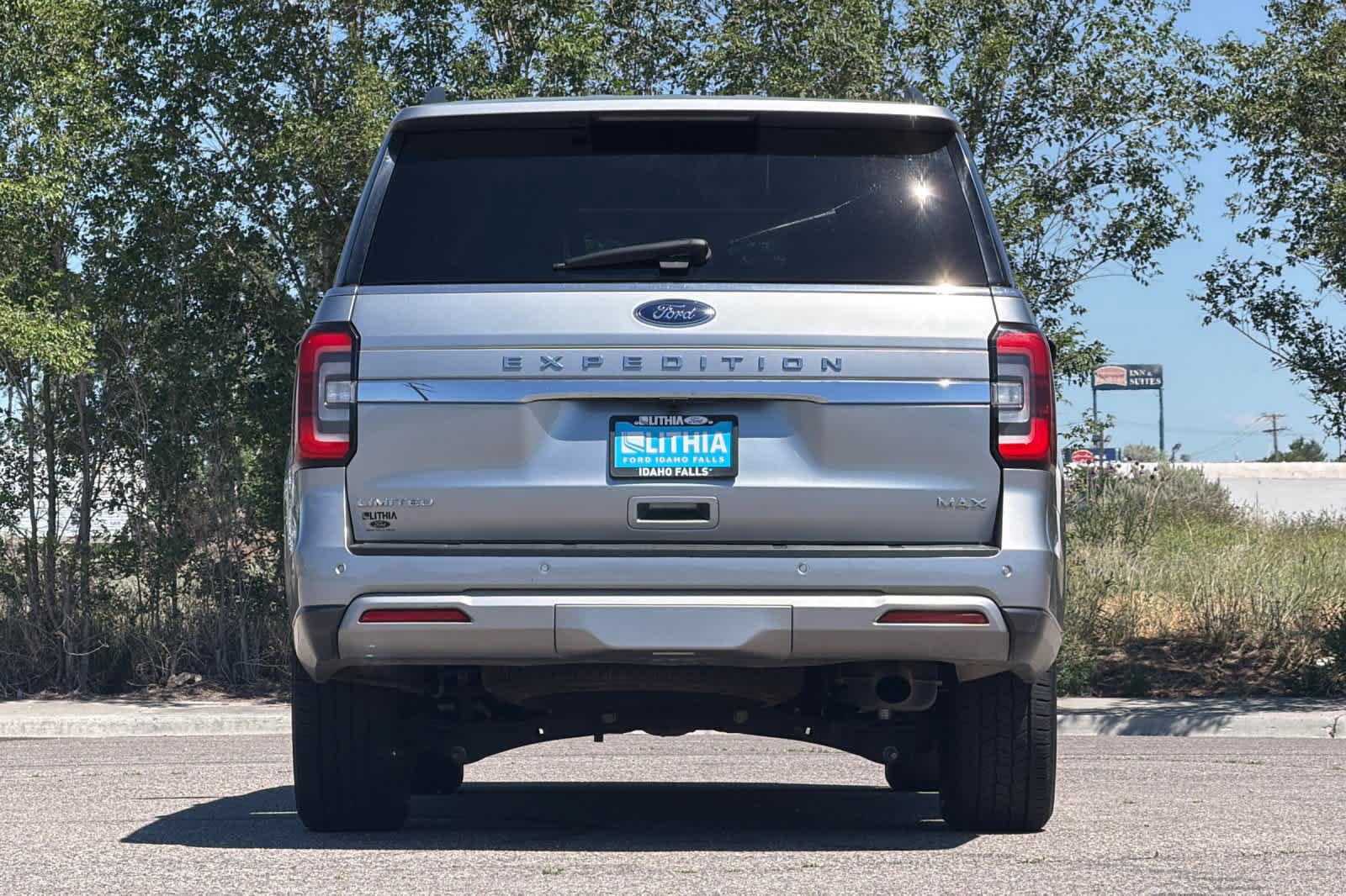 Certified 2024 Ford Expedition Max Limited AWD/4WD image 7