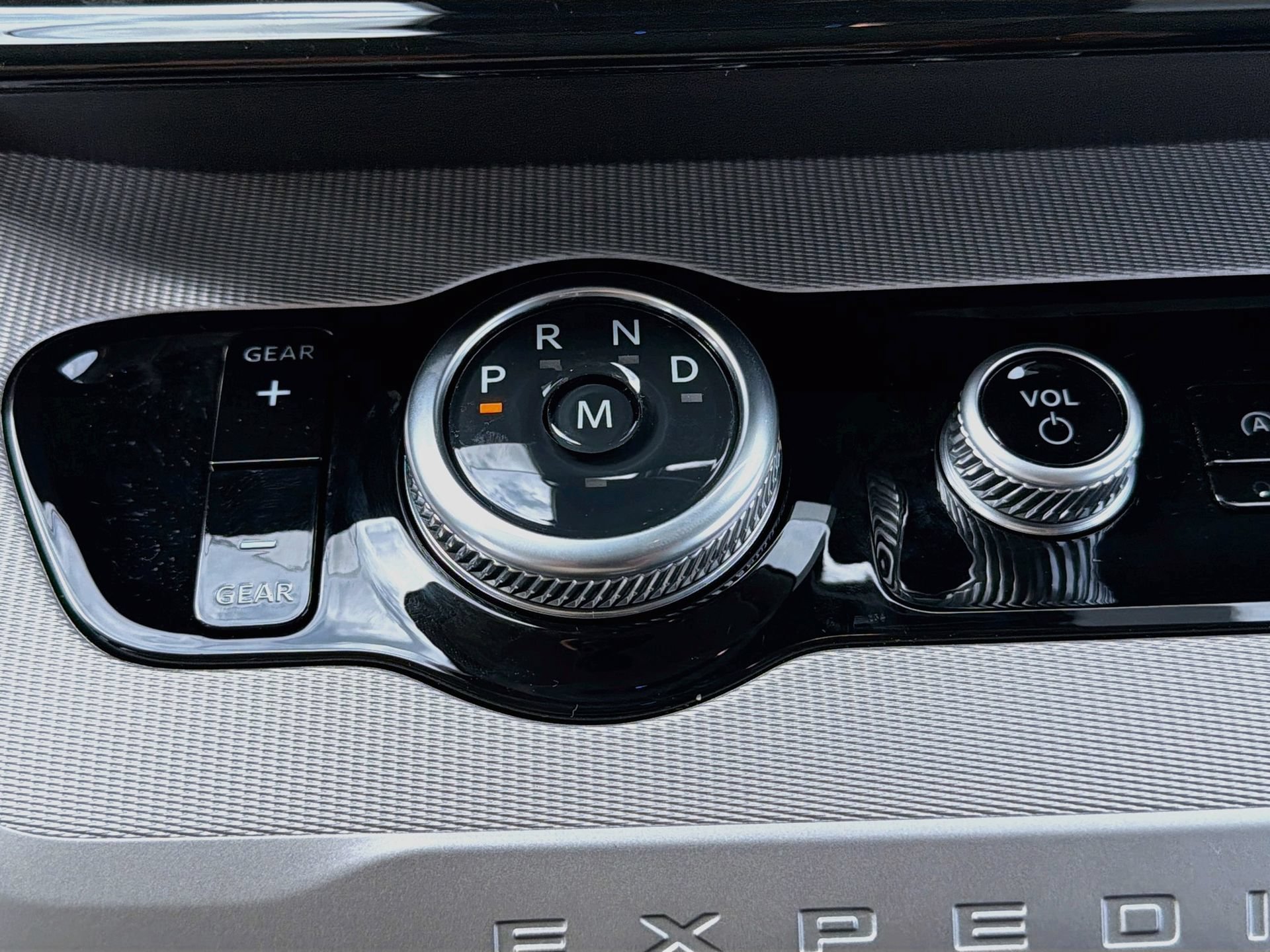Certified 2026 Ford Expedition Max Active AWD/4WD image 17