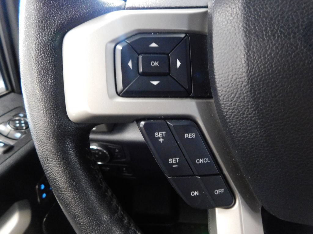 Certified 2018 Ford F150 Lariat w/ Equipment Group 502A Luxury AWD/4WD image 19