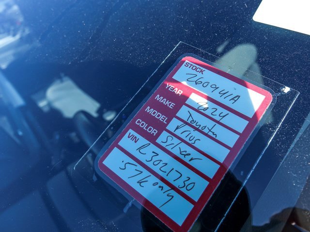 Used 2024 Toyota Prius LE FWD image 33