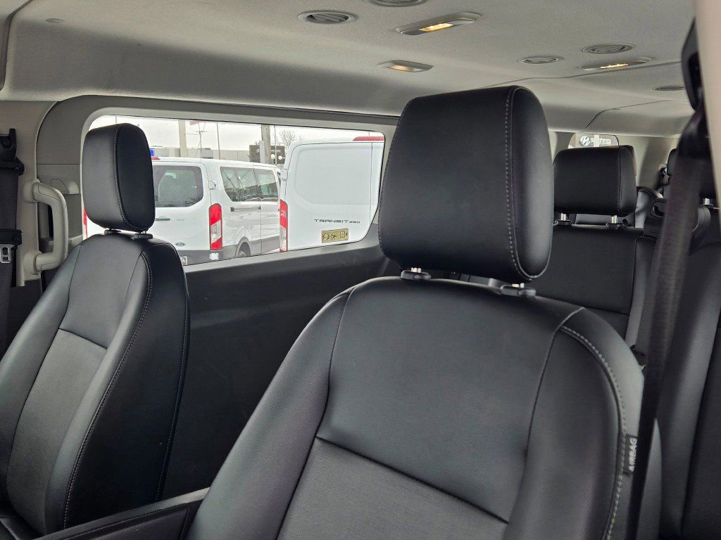 Certified 2022 Ford Transit 350 XL image 16