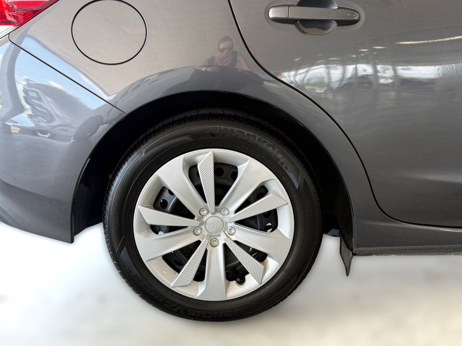Used 2020 Subaru Impreza 2.0i AWD/4WD image 12