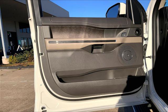 Certified 2021 Ford Expedition Max Limited w/ Cargo Package image 20