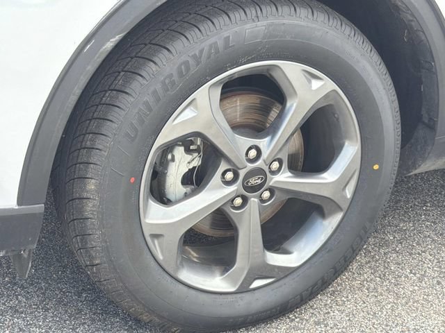 Certified 2025 Ford Escape ST-Line AWD/4WD image 14