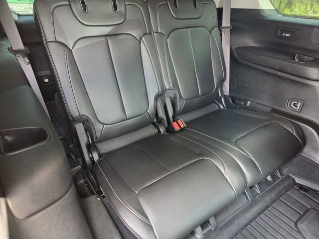 Used 2023 Jeep Grand Cherokee L Limited image 15