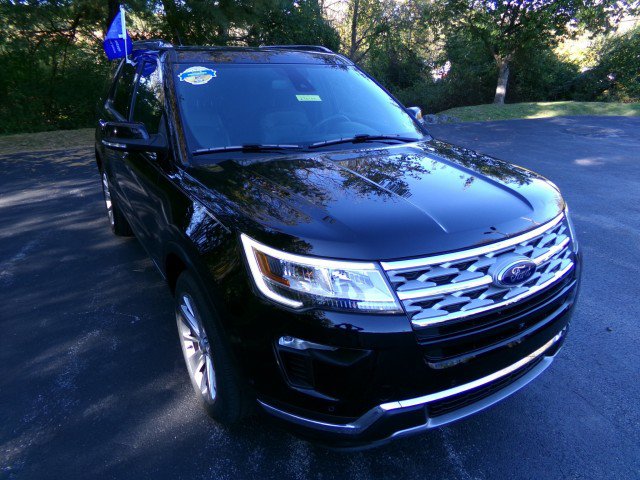 Certified 2018 Ford Explorer Limited w/ Equipment Group 301A AWD/4WD image 2