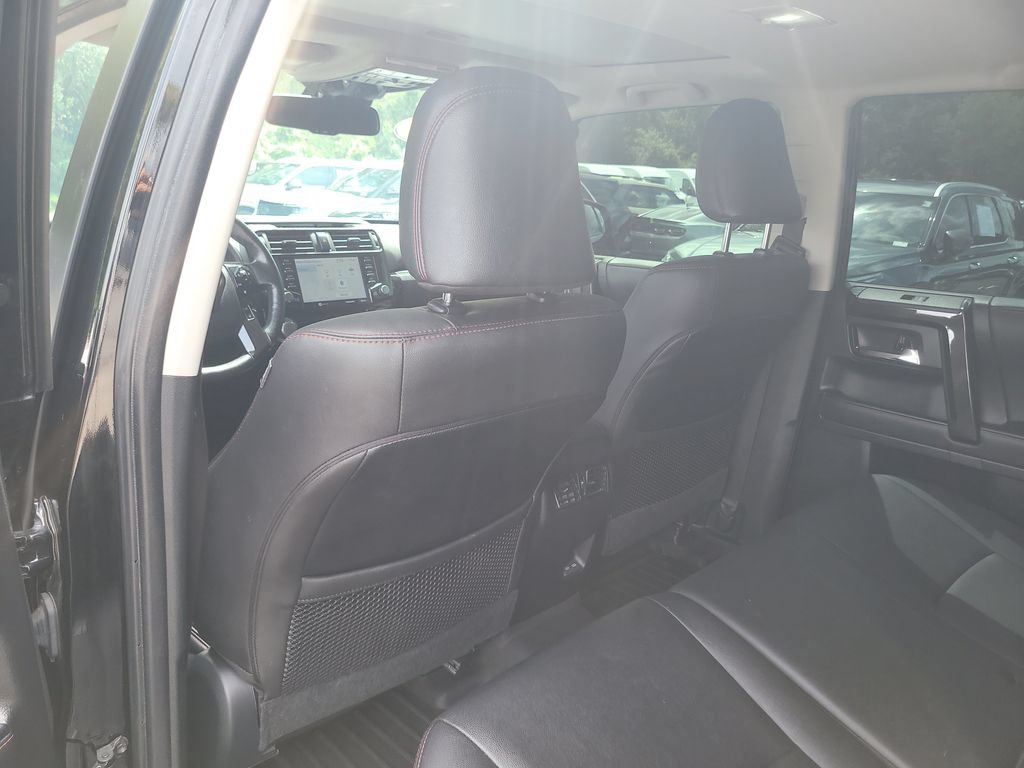 Used 2023 Toyota 4Runner TRD Off-Road Premium w/ Moonroof Package AWD/4WD image 11
