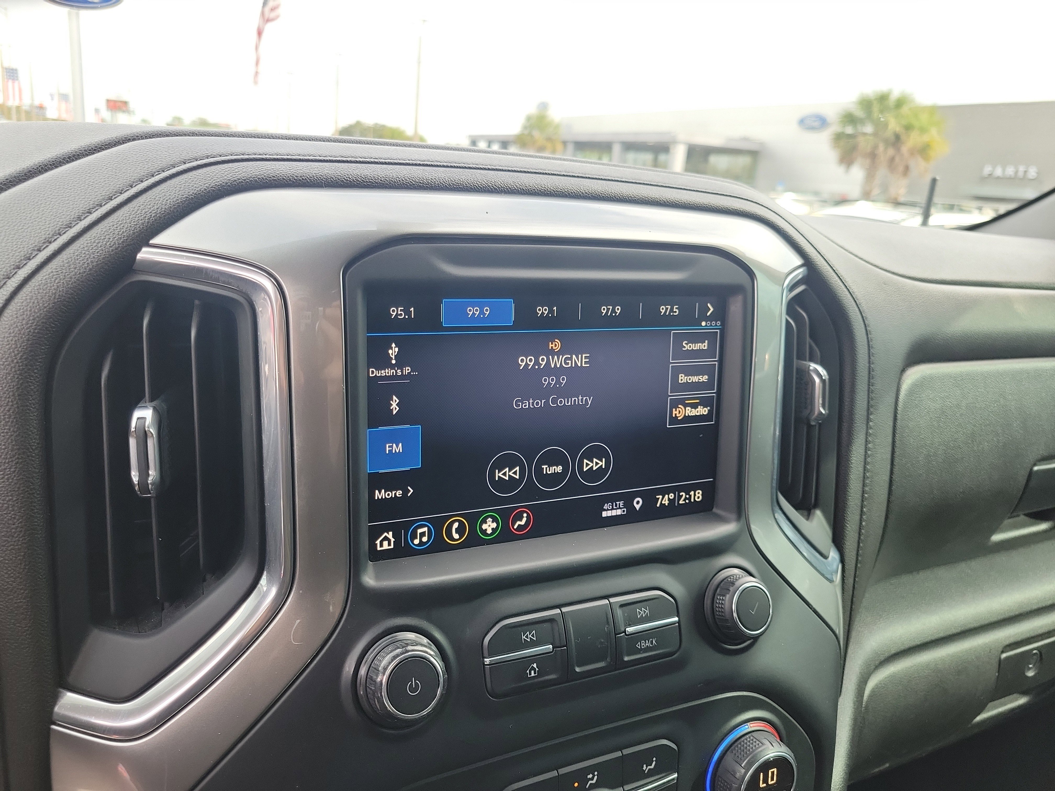 Used 2019 Chevrolet Silverado 1500 RST image 17