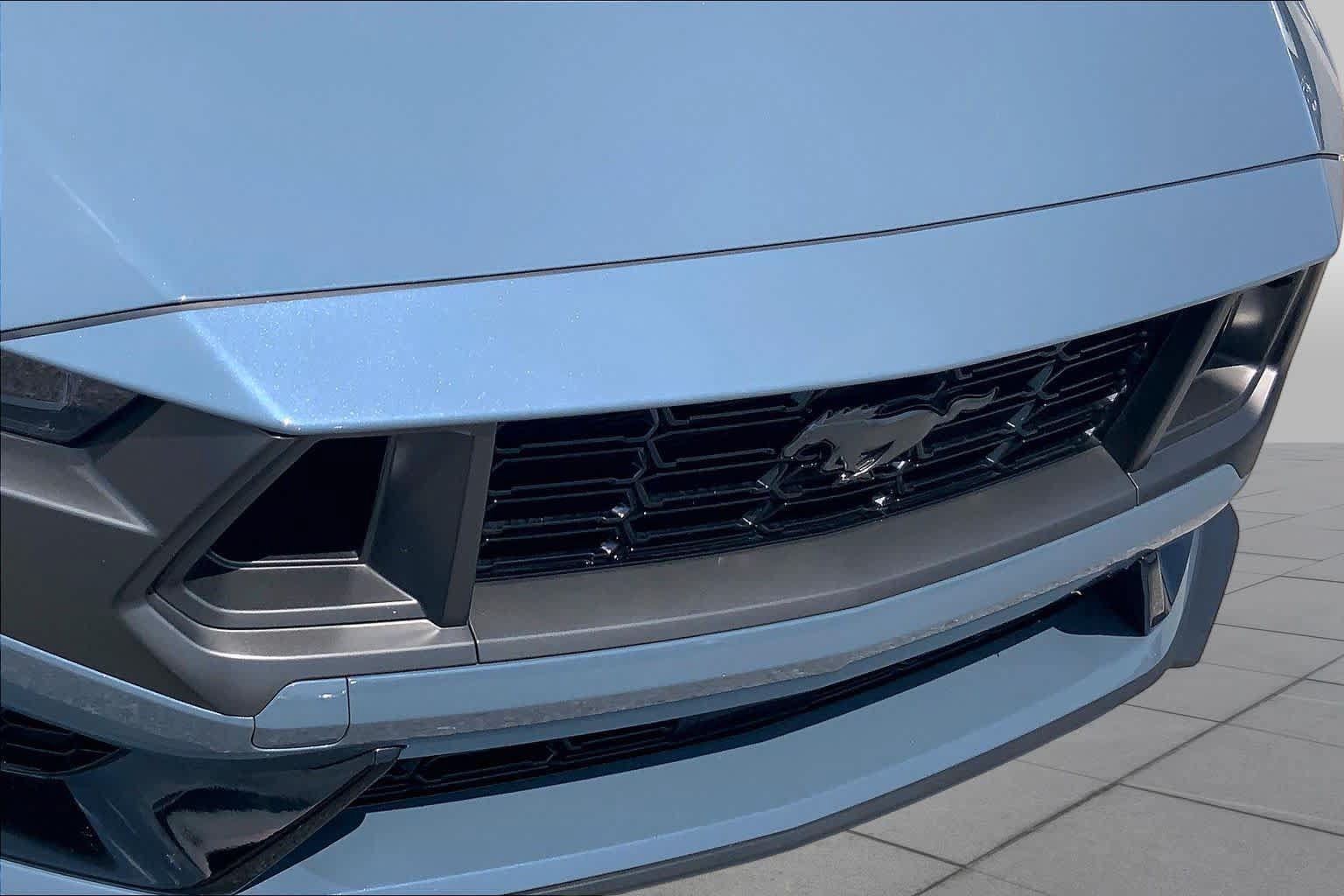 Certified 2025 Ford Mustang Dark Horse RWD image 30