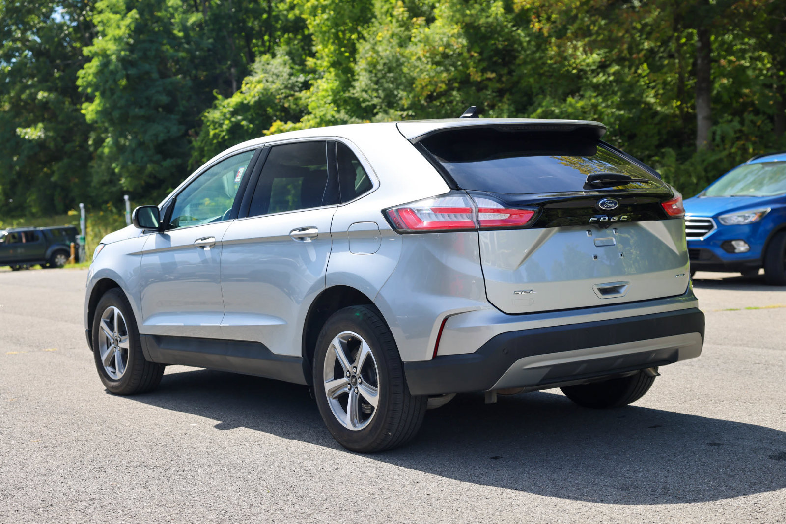 Certified 2024 Ford Edge SEL w/ Convenience Package AWD/4WD image 7