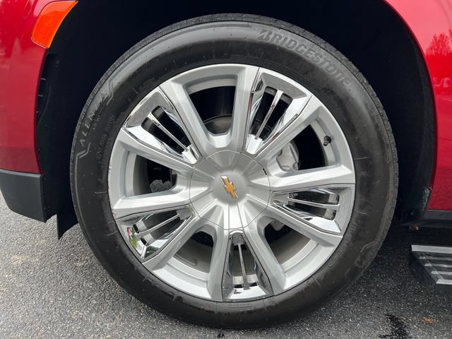 Used 2024 Chevrolet Tahoe High Country AWD/4WD image 13