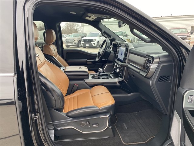 Certified 2023 Ford F150 Platinum w/ Equipment Group 701A High AWD/4WD image 8