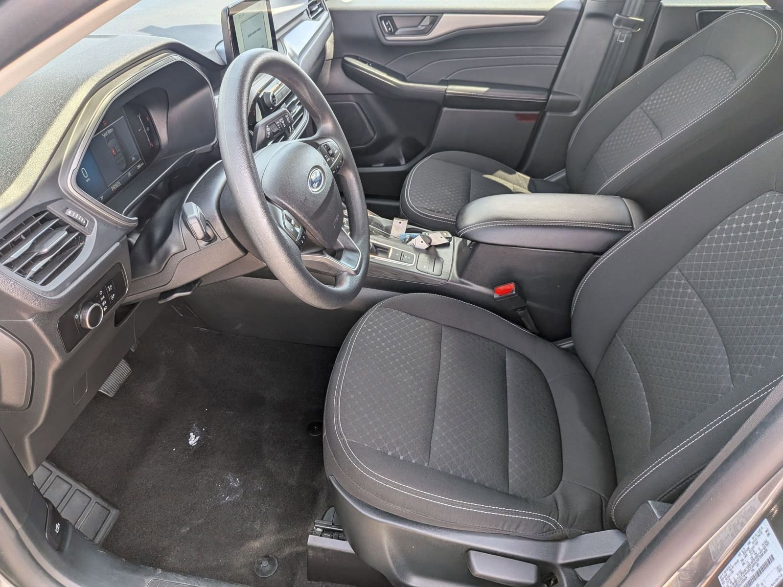 Certified 2025 Ford Escape Active AWD/4WD image 12