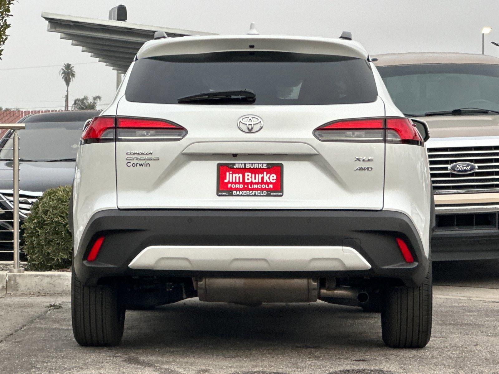 Used 2023 Toyota Corolla Cross XLE image 4