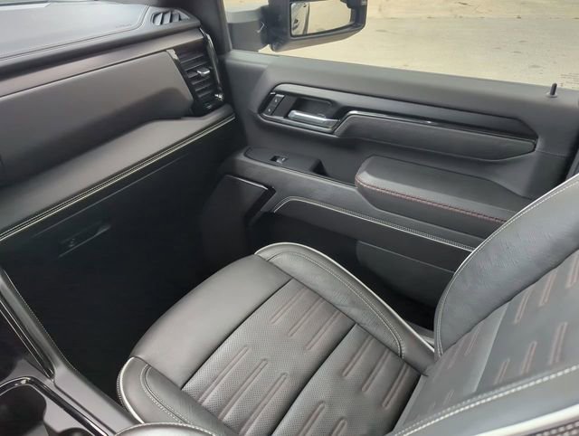 Used 2024 GMC Sierra 2500 AT4X w/ AT4X AEV Edition AWD/4WD image 19