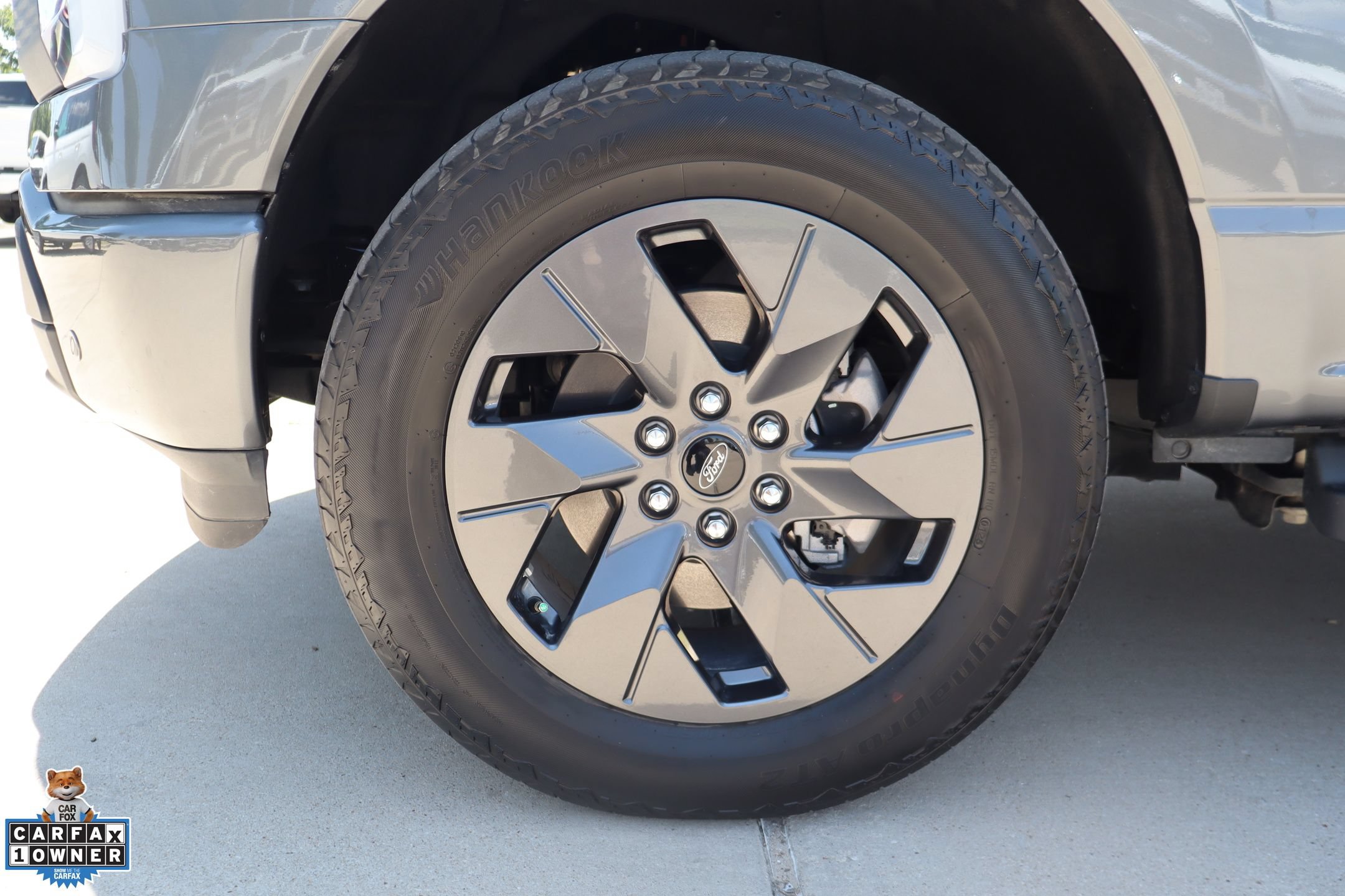 Certified 2025 Ford F150 Lightning Flash AWD/4WD image 10
