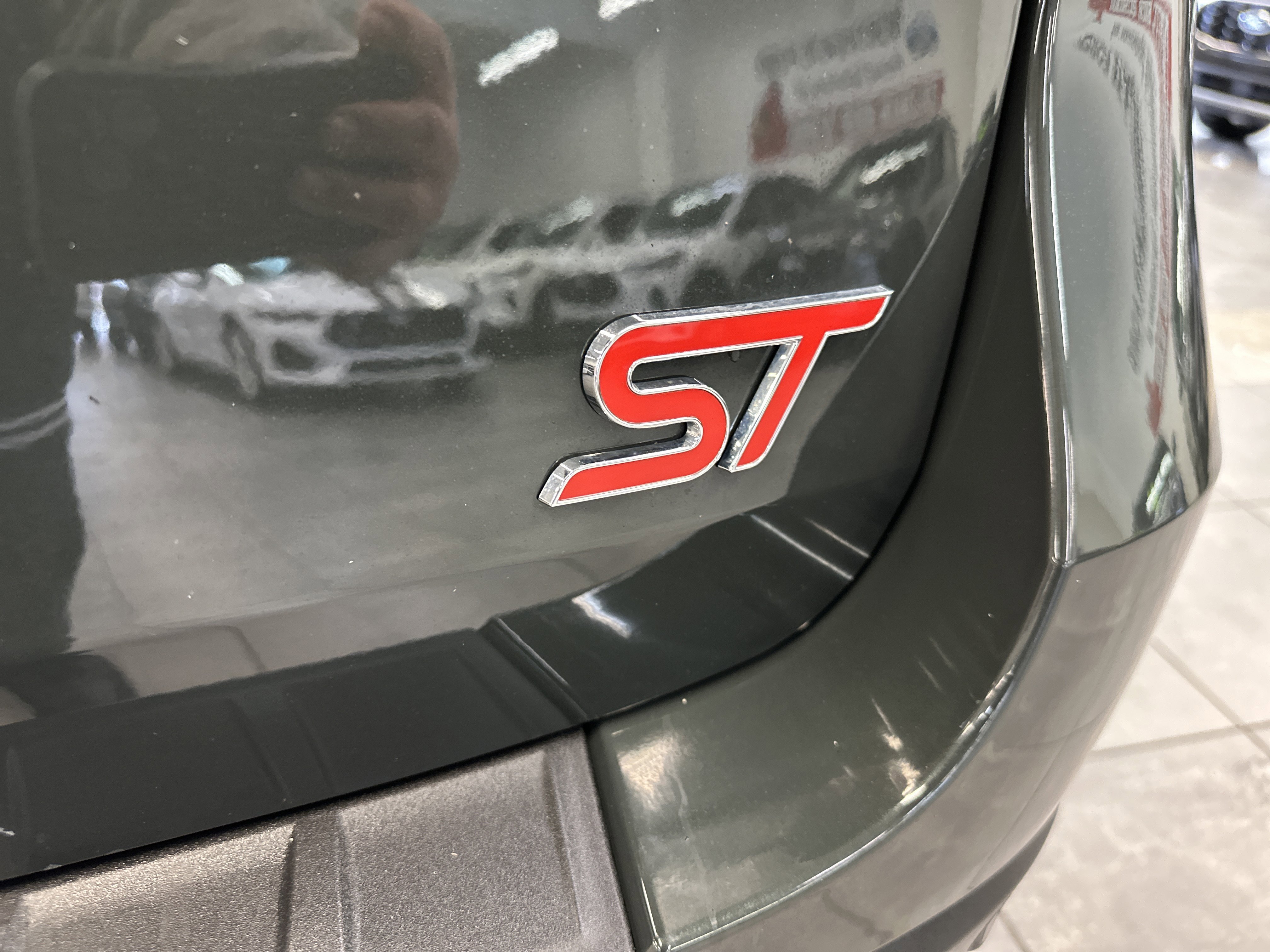 Certified 2023 Ford Explorer ST w/ Equipment Group 401A image 11