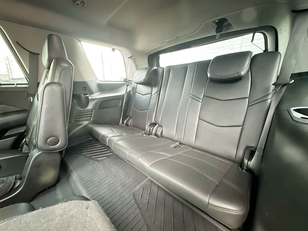 Used 2019 Cadillac Escalade Luxury RWD image 28