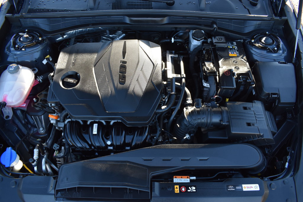 Used 2025 Hyundai Sonata SEL FWD image 11
