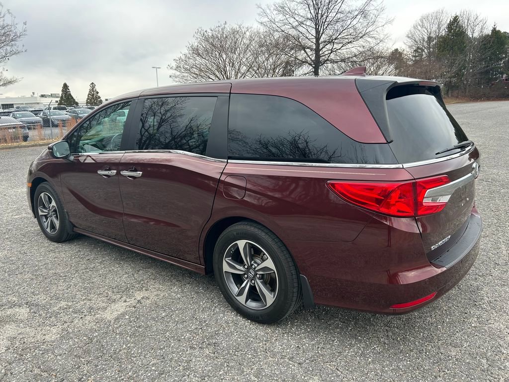 Used 2018 Honda Odyssey Touring image 3