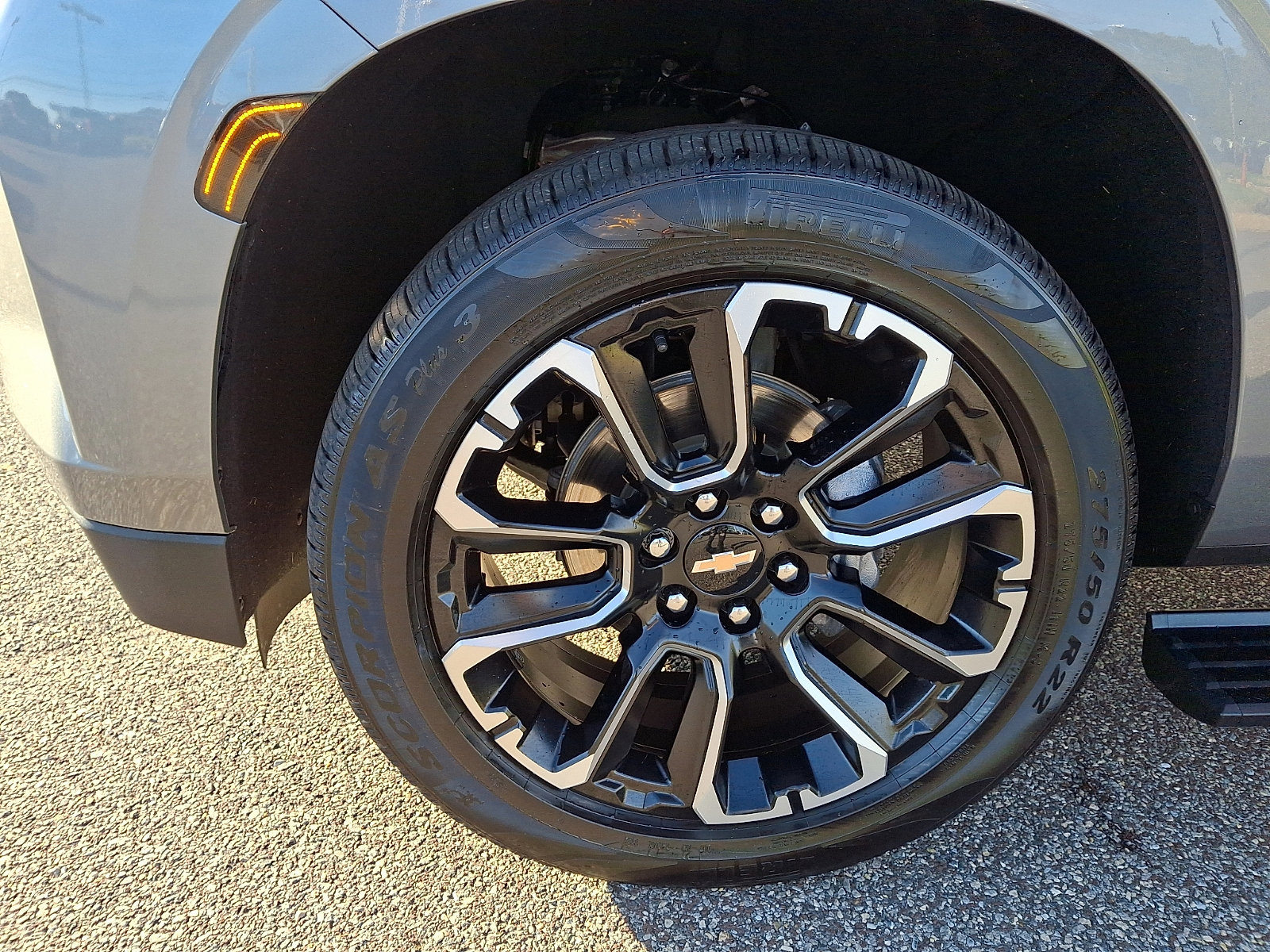 Used 2021 Chevrolet Suburban High Country image 28