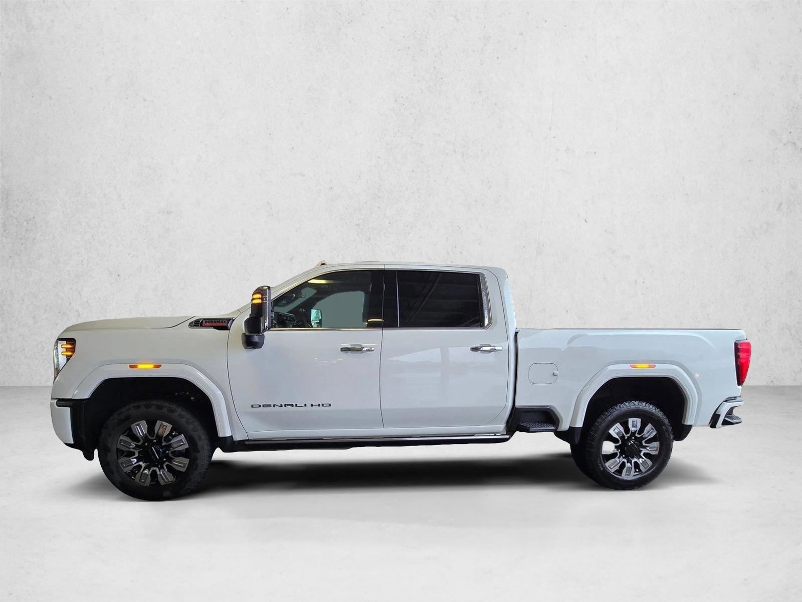 Used 2025 GMC Sierra 2500 Denali w/ Denali Reserve Package AWD/4WD image 9