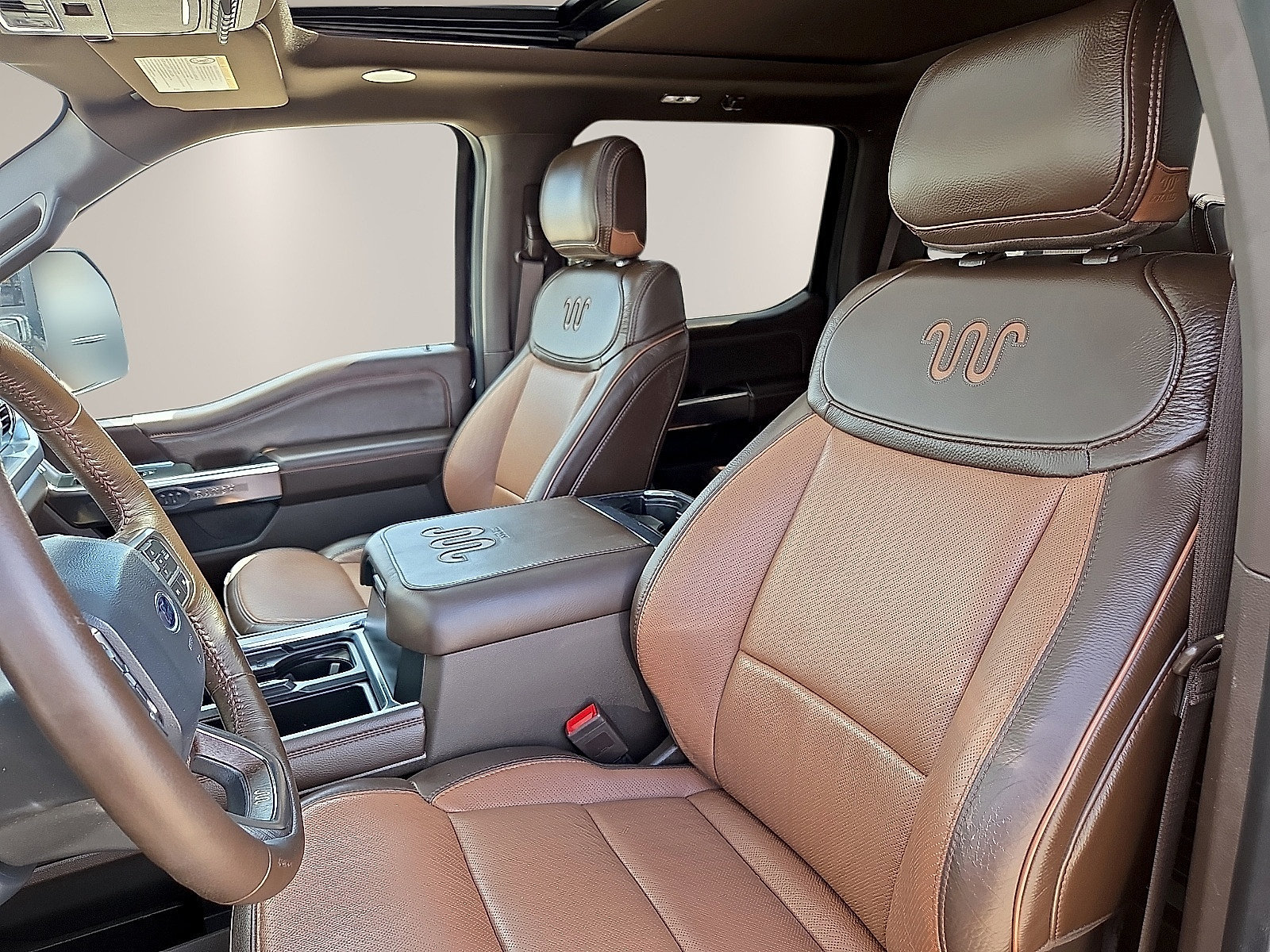 Certified 2024 Ford F250 King Ranch AWD/4WD image 16