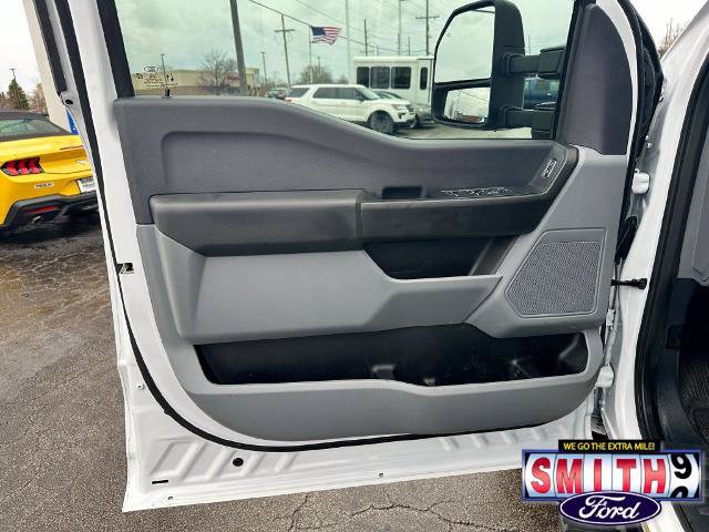 Certified 2024 Ford F550 4x4 Crew Cab Super Duty image 20