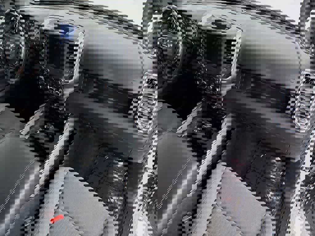 Used 2023 RAM 1500 Big Horn image 32