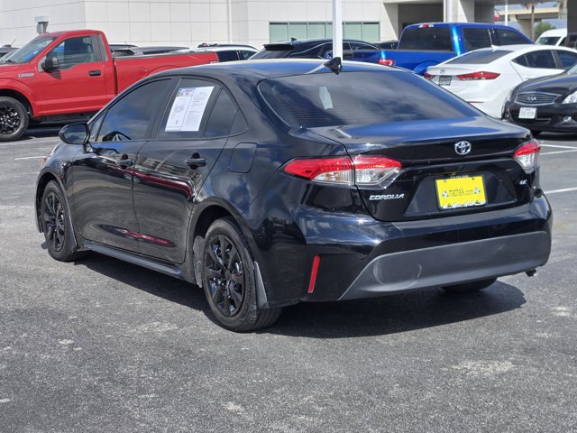 Used 2025 Toyota Corolla LE image 5