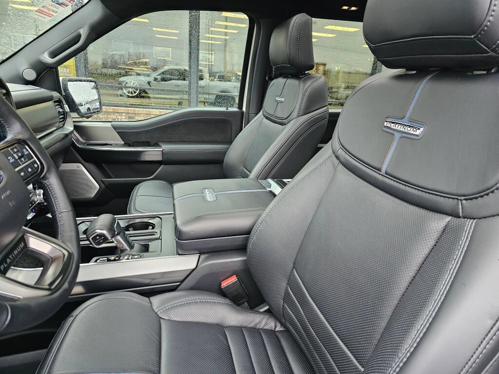 Certified 2025 Ford F150 Platinum w/ FX4 Off-Road Package AWD/4WD image 17