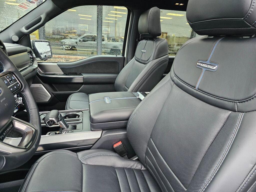 Certified 2025 Ford F150 Platinum w/ FX4 Off-Road Package AWD/4WD image 17